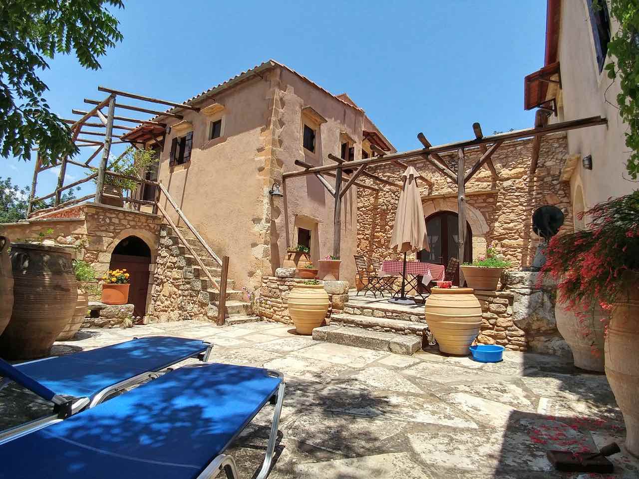A Unique Experience : Cretan Traditional Villas-Gavalochori