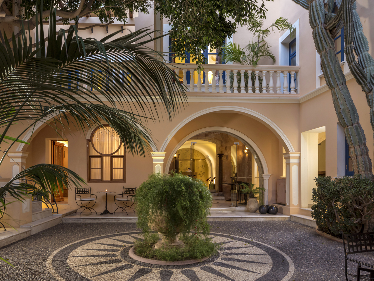 The History Of Casa Delfino Hotel - Chania Crete