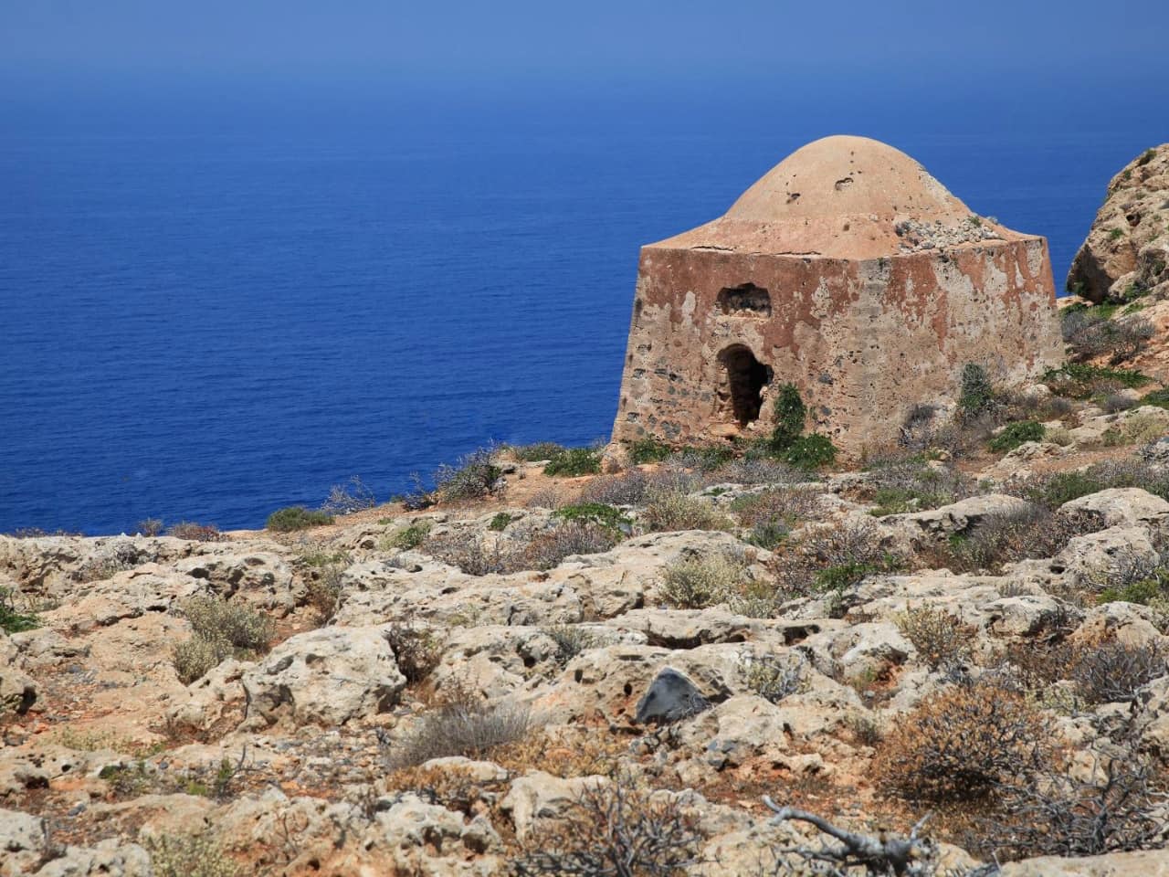 The Castle Fort Of Gramvousa & The Shipwreck