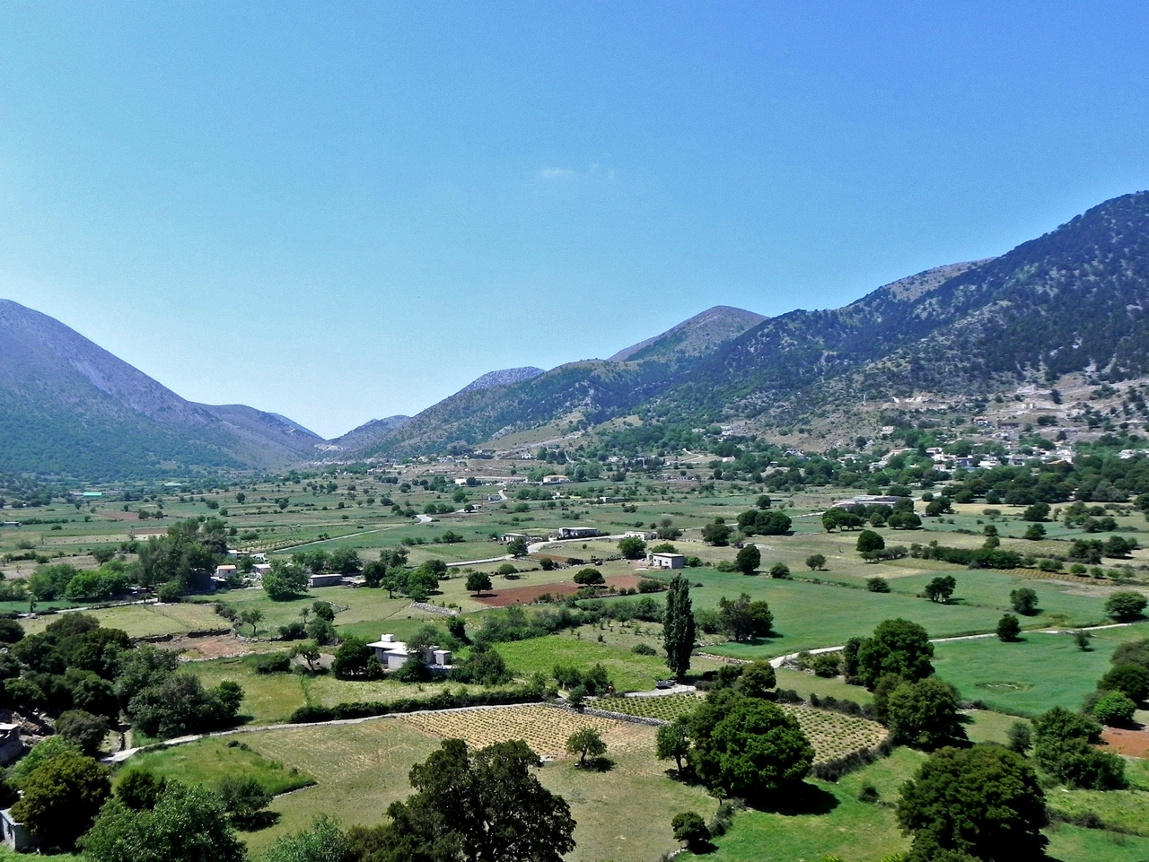 Why You Should Travel to Crete in Winter