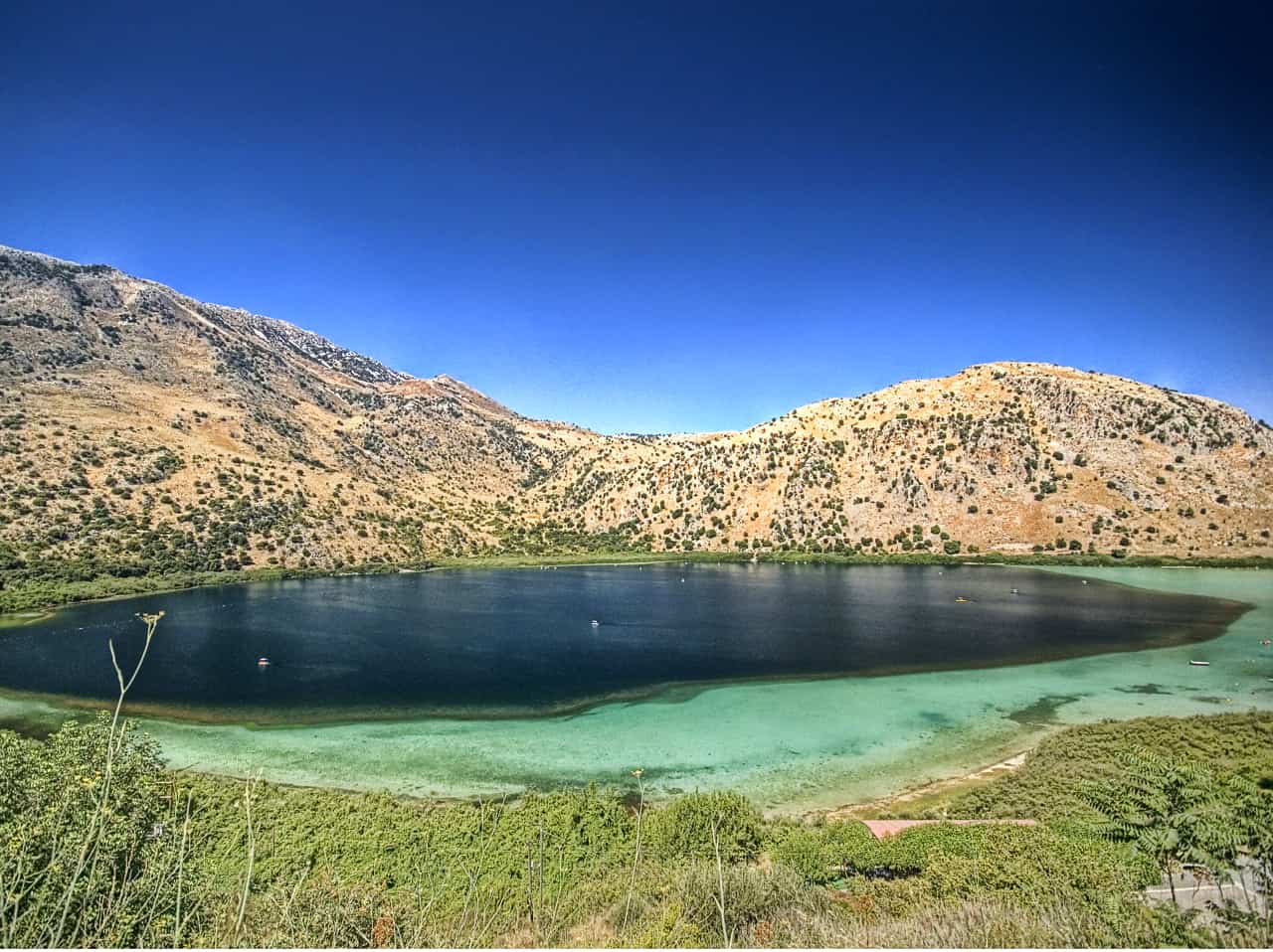 Indeed, Crete has its own lake ... the lake of Kournas