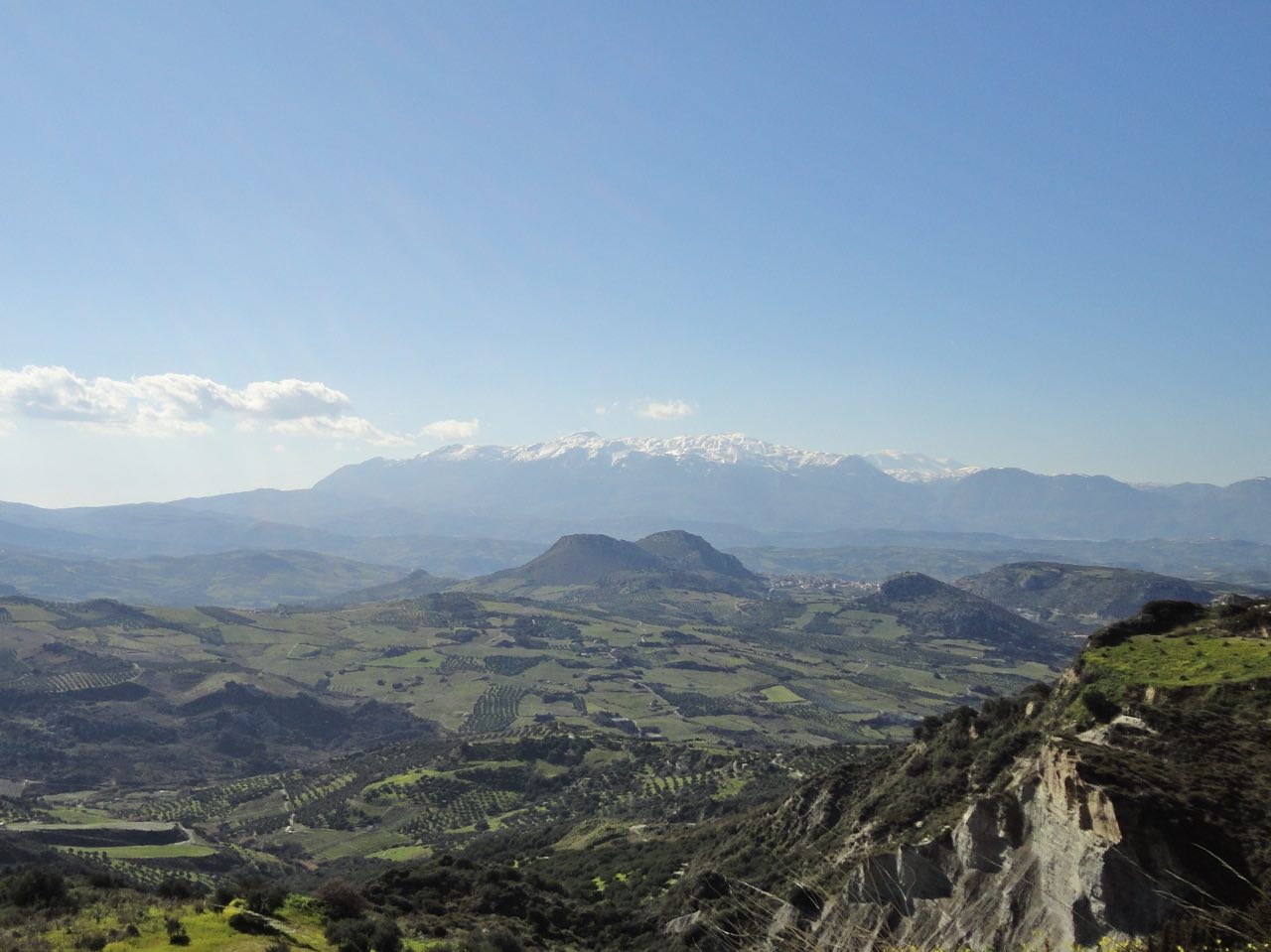 The secret aromas of Cretan wines, A fascinating tour guided by an Enologist, wine tasting workshop heraklion crete, activities heraklion crete, learn more cretan wine, best wine tasting tour crete, things to do heraklion crete, cretan food and wine