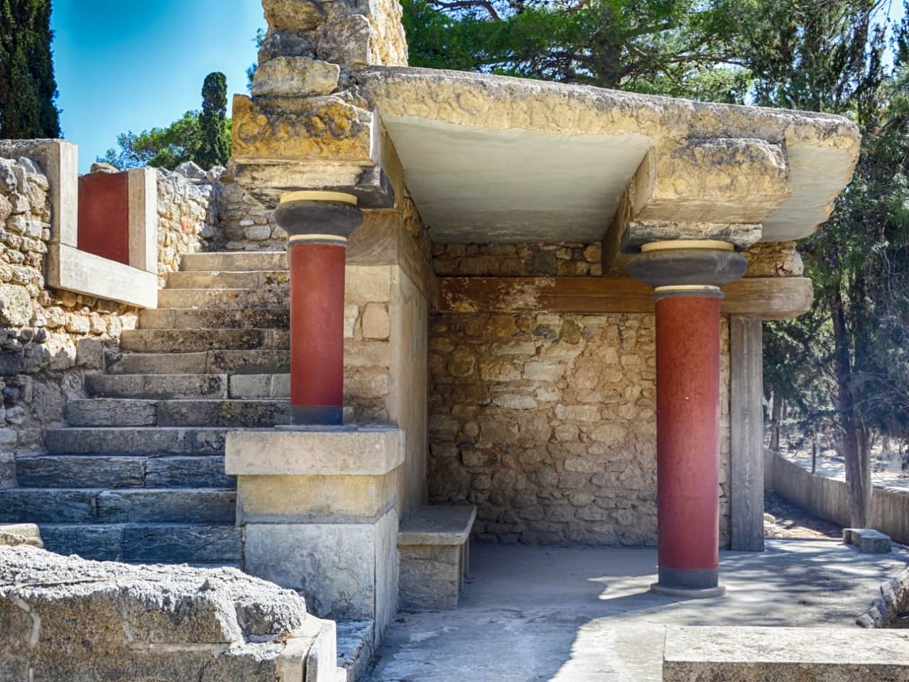 Shore Excursion Heraklion Knossos Palace & Museum, shore excursion iraklion crete knossos museum, best cultural tour heraklion crete, tour with transfer knossos archaeological museum, expert local guide professional and licensed, cruise ship excursion