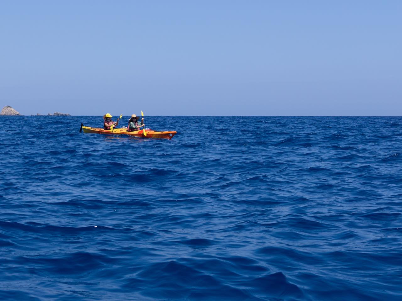 Sea Kayak Eskimo Roll Course In Crete, seakayak courses crete heraklion, sea kayak courses crete, best sea kayak company crete, best sea kayak courses crete, enjoy crete sea kayak company