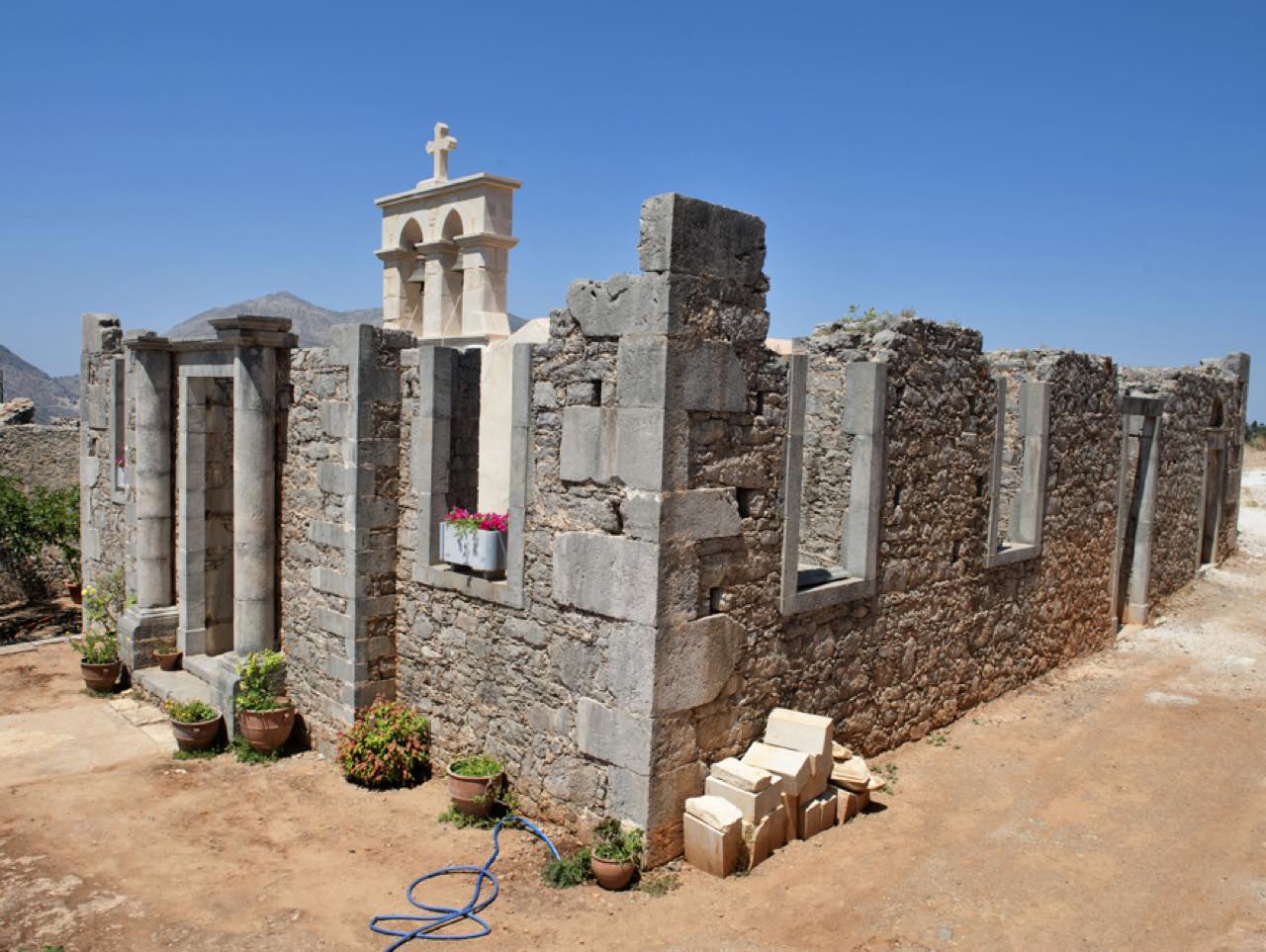 Rethymnon Tour To Explore Shephard’s Hut and Cheese Making Process, halepa monastery jeep safari tour, axos village chesse making tour, activities rethimno, cheese making best activity crete, best jeep safari tours chania rethimno, crete activities 