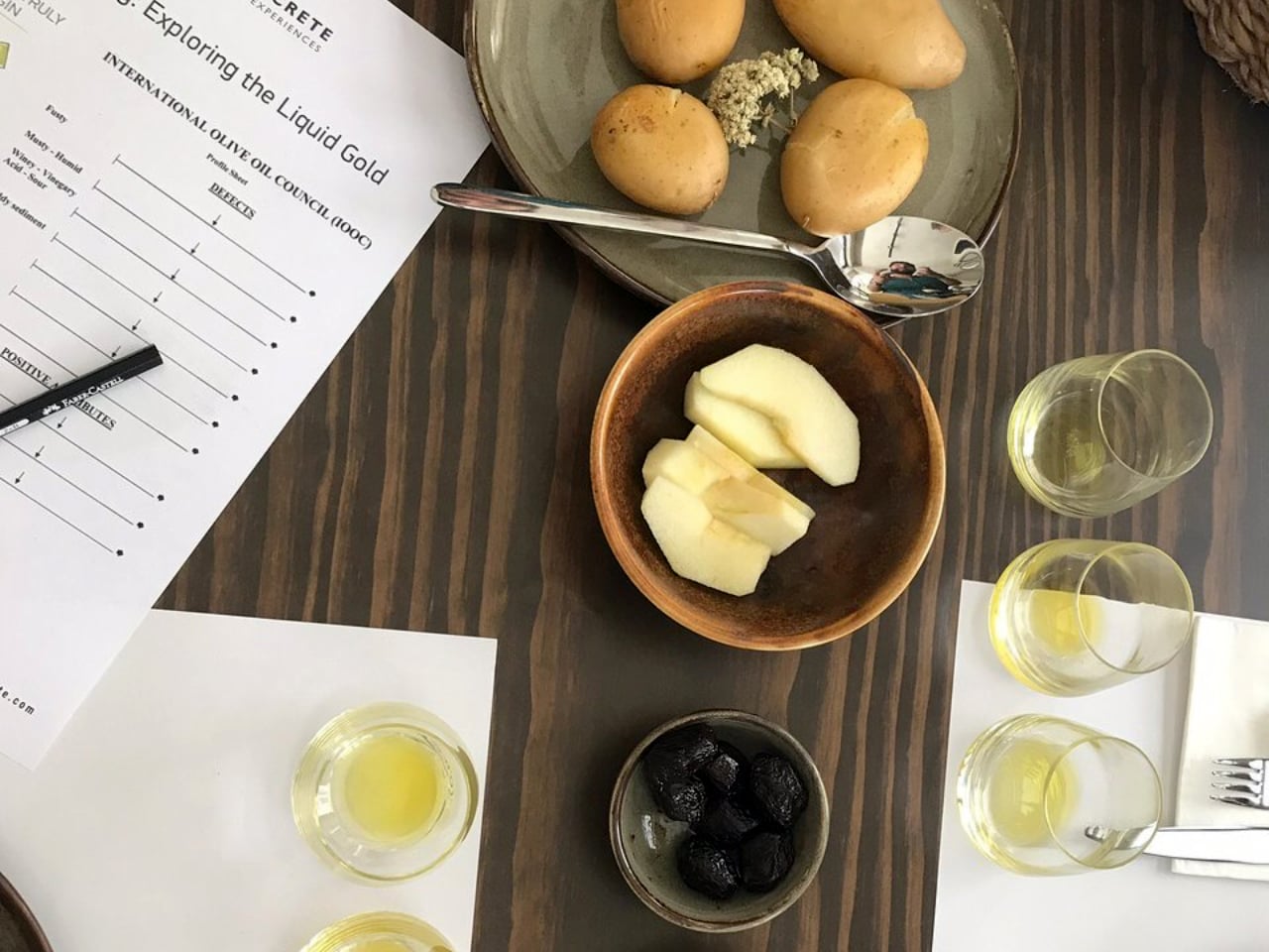 Best gastronomy experience in Heraklion Crete, Tasting The Food, Wine & Olive Oil Of Crete, cooking workshop, wine tasting iraklion crete, olive oil tasting heraklion crete, heraklion activities, irakliion things to do, cooking class with locals, cretan virgin olive oil tasting