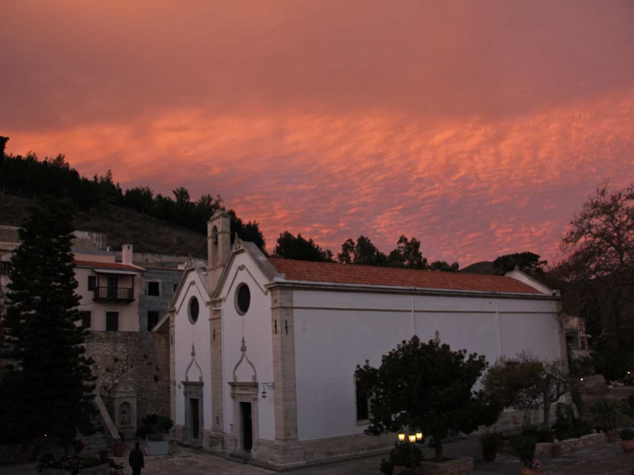 gavalas winery heraklion crete, gavalas winery Vorias Village, Moschato Spina and Sauvignon blanc gavalas wine tasting, best wine tasting crete, bio wine tasting, organic farming system DIO and ISO, organic wine crete iraklion, organic wine tastings crete, activities crete