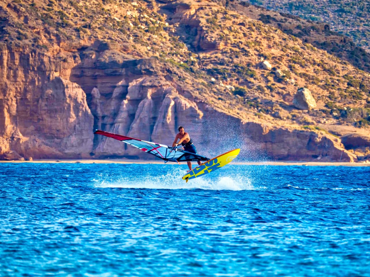 windsurfing lessons kouremenos beach, foil windsurfing lessons kouremenos, windsurfing rentals, foil windsurfing rentals east crete, kouremenos beach best place for windsurfing, best windsurfing center crete, best equipment for windsurfing crete