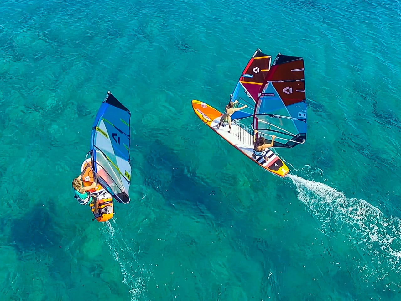 windsurfing lessons kouremenos beach, foil windsurfing lessons kouremenos, windsurfing rentals, foil windsurfing rentals east crete, kouremenos beach best place for windsurfing, best windsurfing center crete, best equipment for windsurfing crete