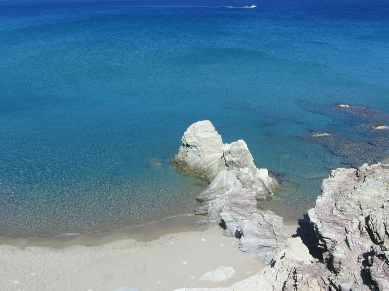 itanos erimoupolis ancient beaches, east crete best beaches, activities east crete, crete things to do 