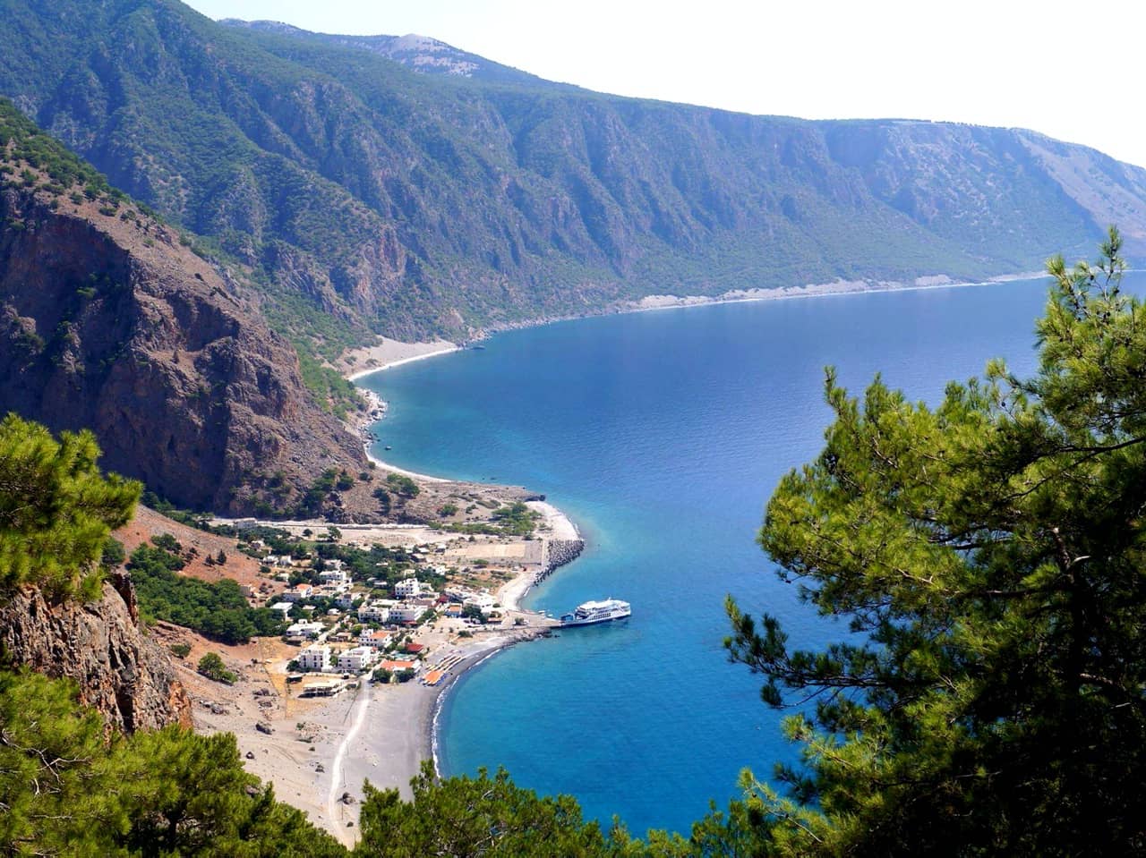 Multi-Day Hiking Tour Southwest Crete, Multi-Day Hiking Tour chania crete, trekking hikng south chania, hiking tour loutro village, paleochora village, imbros gorge, glyka nera, lissos sougia, st irene gorge, livaniana aradena anopolis villages, marmara agia roumeli 