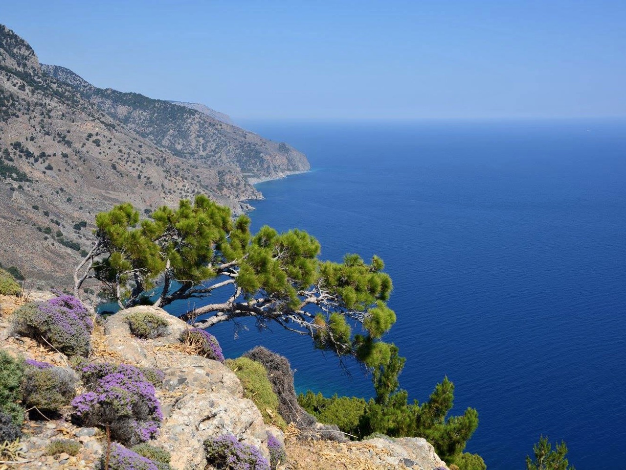 Multi-Day Hiking Tour Southwest Crete, Multi-Day Hiking Tour chania crete, trekking hikng south chania, hiking tour loutro village, paleochora village, imbros gorge, glyka nera, lissos sougia, st irene gorge, livaniana aradena anopolis villages, marmara agia roumeli 