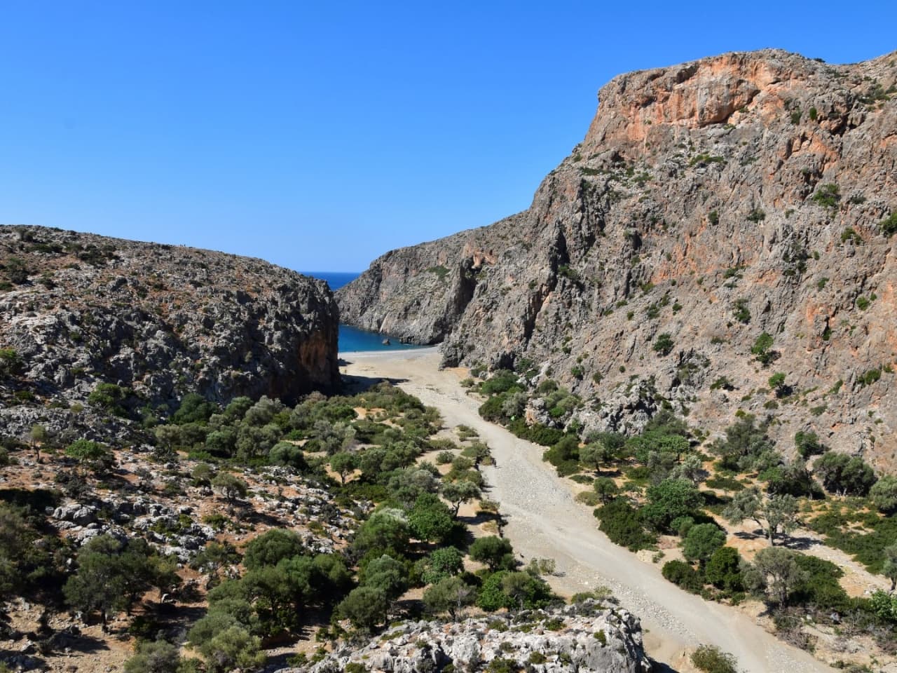 Agiofaraggo Aghiofaraggo, Agiofaragko, Ayiofaraggo Beach, south heraklion best beaches, best beach heraklion crete, activities heraklion, agiofarago hiking trip with transport, activities starting from heraklion crete, agiofaraggo trekking trip