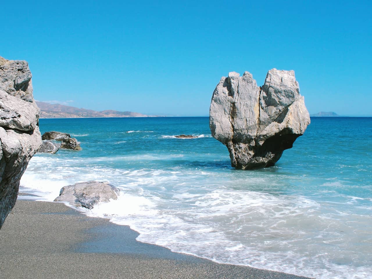 River Trek Palm Forest Of Preveli South Rethimno, hiking tour moni preveli, hiking trekking tour preveli rethimno, activities south rethymno, monastery preveli visit tour, best activity south rethimno crete, crete activities, kourtaliotiko gorge preveli south rethimno