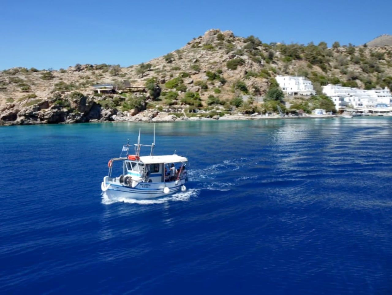 sfakia fishing, sfakia fishing tour, sfakia fishing with a local, local fisherman chania, fishing adventure south chania, sfakia chania crete, crete travel, first time in crete, best local fish sfakia, sfakia loutro fishing, agios pavlos fishing, the crete you are looking for, George fisherman sfaki