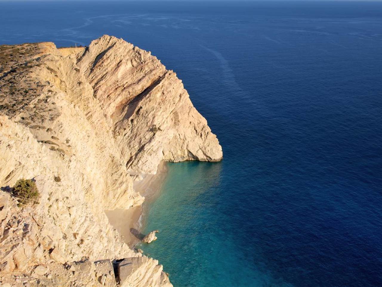 Gavdos Island Boat Round Trip, best boat trip to gavdos island, best boat trips sfakia crete, south chania activities, south chania, things to do sfakia chania, explore the island of gavdos, daily cruise gavdos island