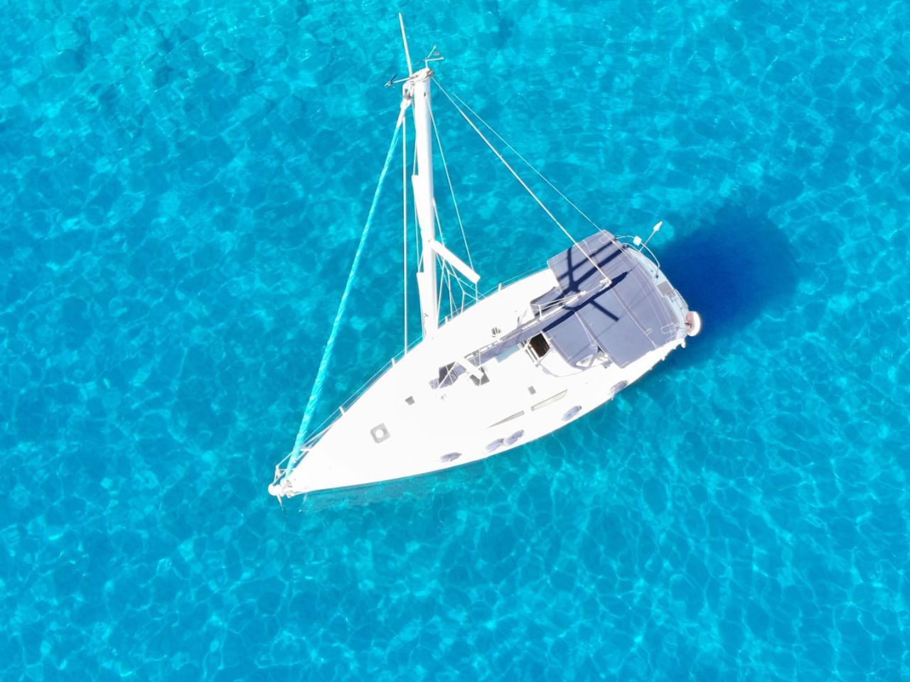 Daily Sailing Trip In Chania Crete, Daily Sailing Cruise Chania Crete, best sailing trip chania Crete, best activity chania crete, most friendly sipper chania crete, notos sailing chania crete, nikos skipper notos sailing chania, sailing tours chania crete