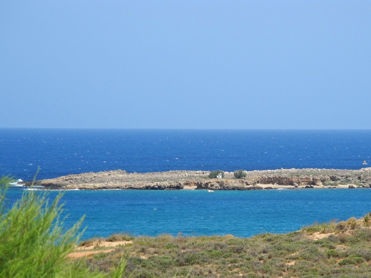 Daily Sailing Trip In Chania Crete, Daily Sailing Cruise Chania Crete, best sailing trip chania Crete, best activity chania crete, most friendly sipper chania crete, notos sailing chania crete, nikos skipper notos sailing chania, sailing tours chania crete