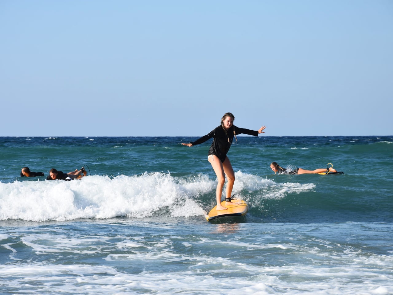 surf lessons chania crete, surfing lessons chania crete, sup lessons chania crete, best surfing club chania, where to surf chania crete, where to sup chania crete, best surf instructor chania crete