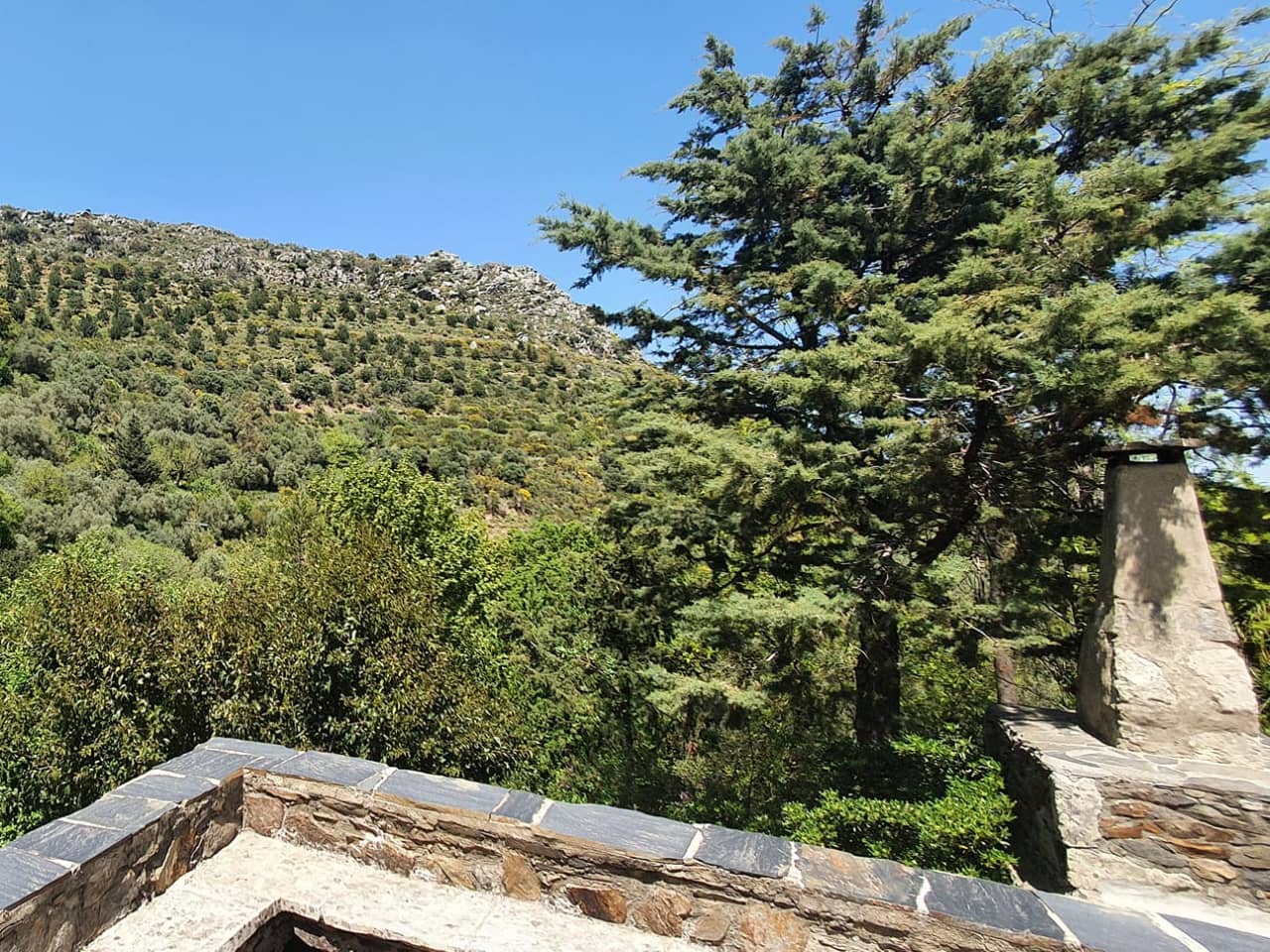 An enjoyable hiking experience around Milia Mountain Retreat, milia activities, chania activities, milia traditional village crete