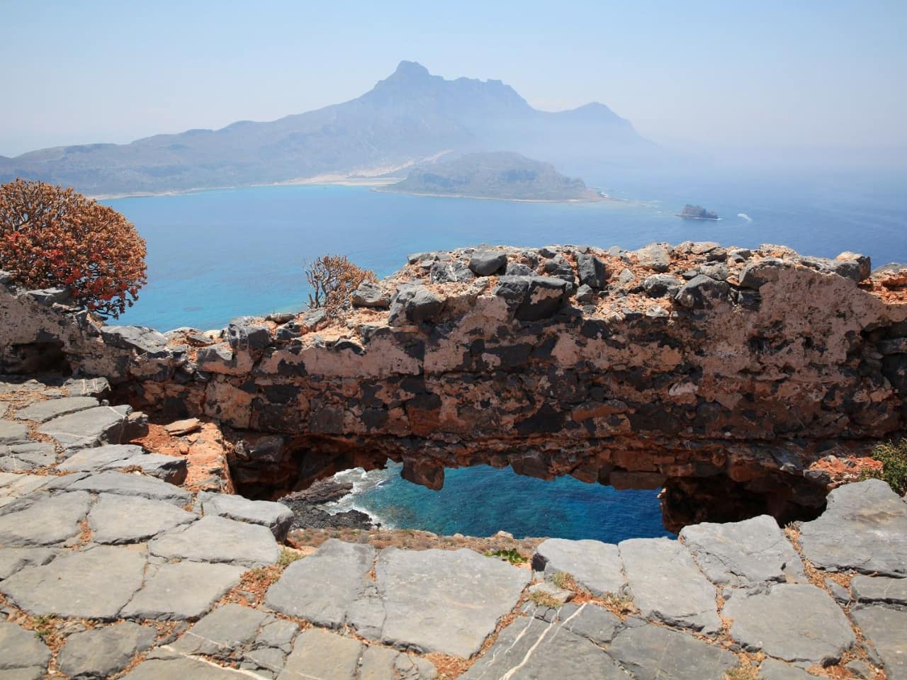 Private Speedboat Charter to Balos Lagoon Gramvousa Island, best speedboat tours chania crete, best boat trip to gramvousa balos lagoon, best activities chania crete