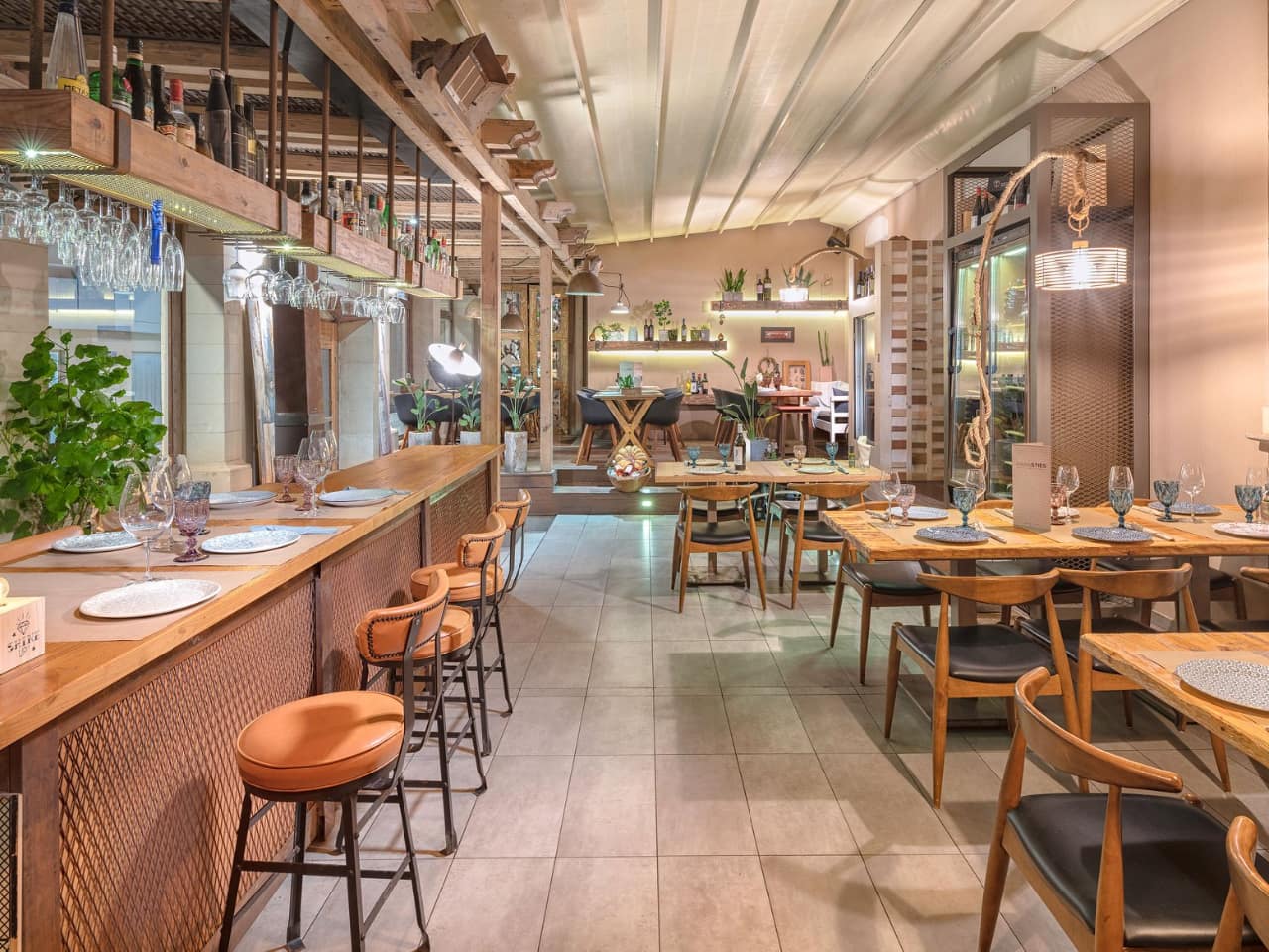 parasties restaurant heraklion Crete, parasies restaurant iraklion crete, where to eat heraklion, gastronomy heraklion crete, what to do heraklion