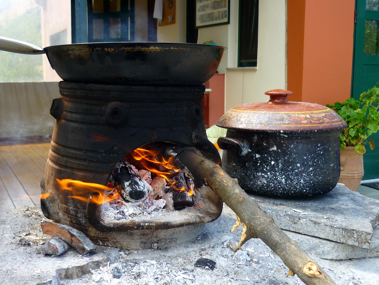 dounias taverna drakonas chania, drakonas chania dounias restaurant, dounias chania crete, best eatery chania, where to eat chania crete, best traditional food chania crete, alternative eatery chania crete