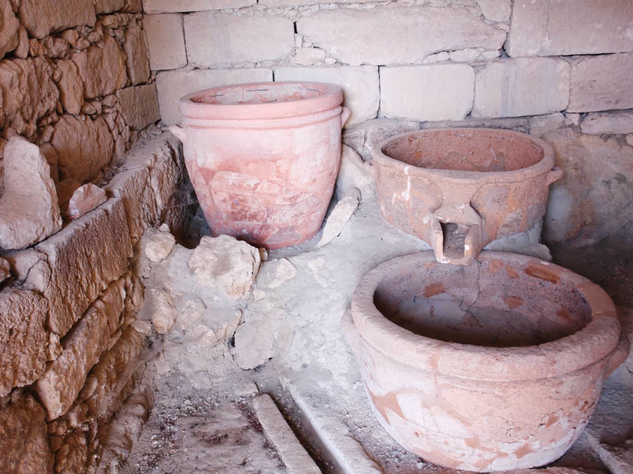 vathypetro archanes ancient minoan wine makery
