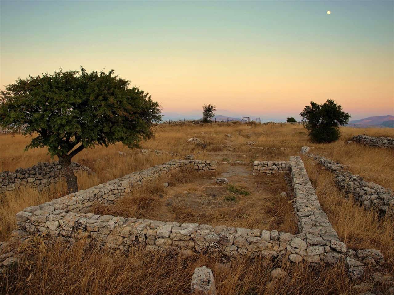 ancient rizinia central crete, rizinia site heraklion
