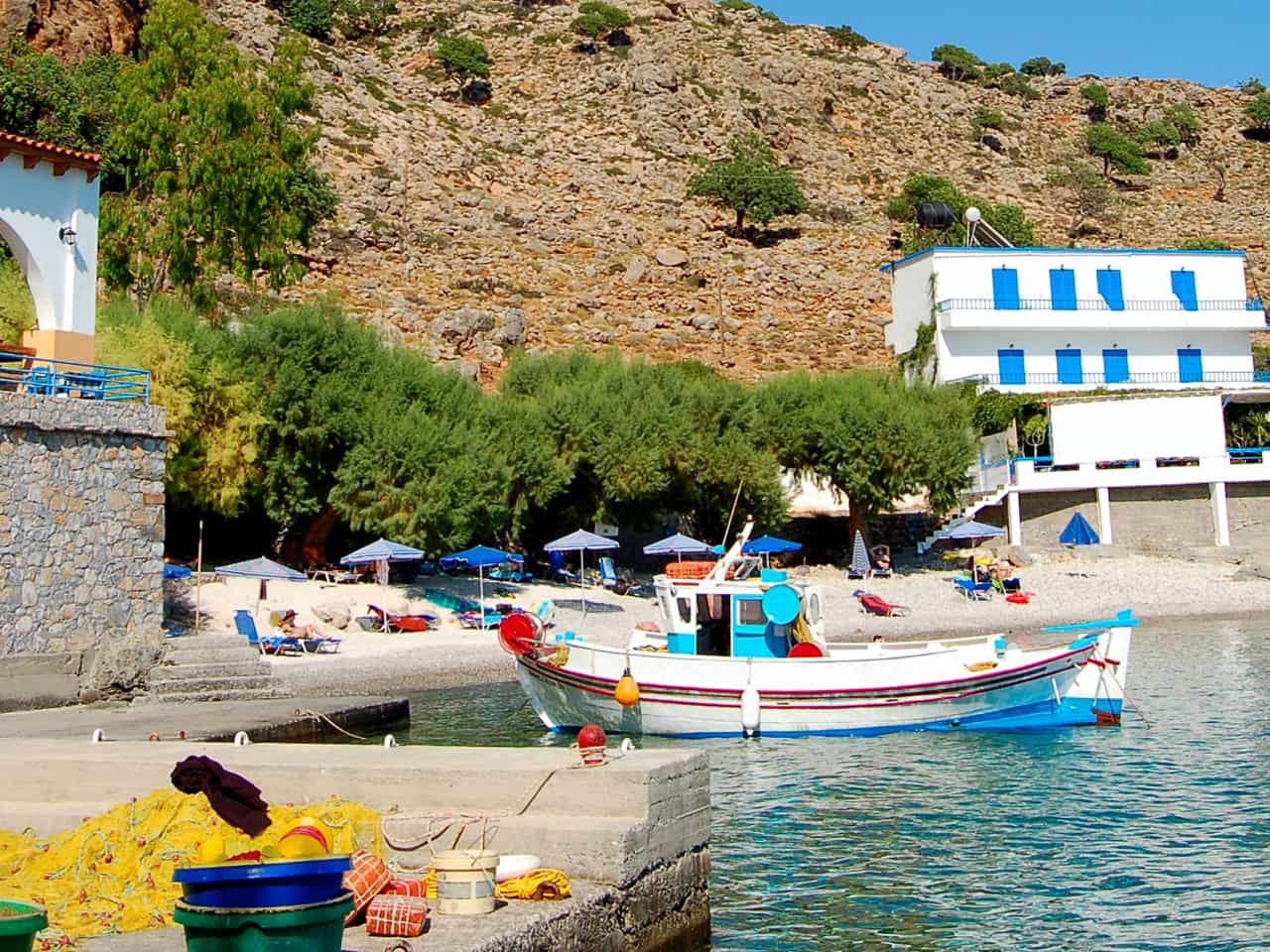 travel guide loutro village, loutro village best hotels, loutro village where to stay, activities loutro village, apartments studios rooms loutro village, ferry loutro village, hiking loutro village, sea kayak loutro village, sailing sfakia loutro, travel tips loutro village