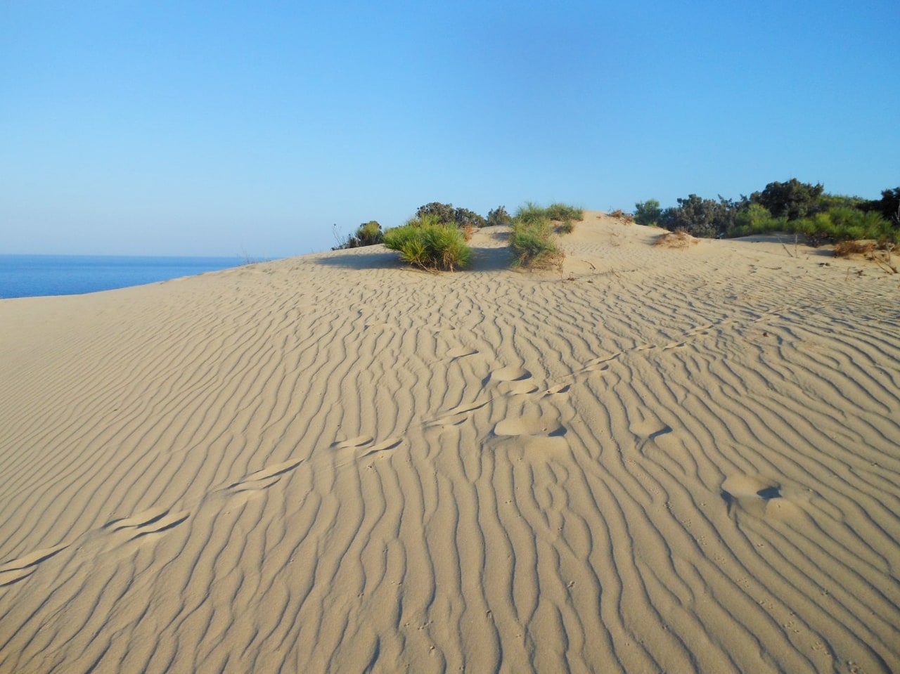 gavdos island travel guide, gavdos island chania crete, beaches of gavdos, where to stay gavdos, restaurants gavdos, travel tips gavdos, weather gavdos crete, what to do gavdos, accommodation gavdos, ferries gavdos crete, boat trip gavdos