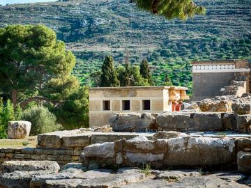 CreteTravel,Central Crete,Minoan Palace Of Knossos & Archaeological Museum of Heraklion Private Tour