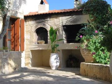 villa fabrica anopolis village, the old olive mill anopolis village heraklion, restored house anopolis village heraklion, traditional house nearby herakliion airport, stay in a village nearby heraklion, small cozy house nearby heraklion crete