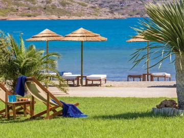 elounda seafront villa, elounda luxury villa with heated pool, elounda family villa, elounda villa private pool, elounda beachfront villa crete, four bedroom villa elounda, big group family villa elounda, best villa elounda village, sea view villa elounda