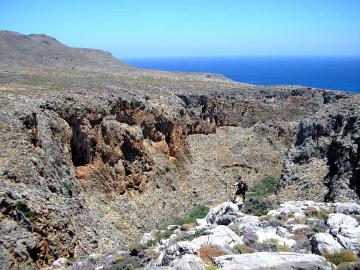 Sea view hotel, kato zakros, Stella's Traditional Apartments, Studios zakros, best place to stay zakros, east crete small hospitable hotel, stellas traditional apartments studios, stella's retreat kato zakros, houses to stay kato zakros, stella ailamaki hotel zakros