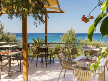 CreteTravel,South Crete,Horizon Beach Hotel - Plakias