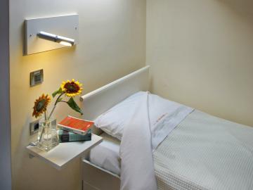 penthouse suite on the rocks hotel paleochora, sea view hotel paleochora, south chania best place to stay, palaiochora chania crete, paleochora travel guide, activities paleochora, eateries paleochora, hotels paleochora