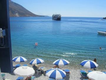 porto loutro on the beach, where to stay loutro village, best hotel loutro village south chania, best views hotel loutro village, hotel porto loutro on beach, things to do loutro, activities loutro, travel guide loutro, double room loutro, family rooms loutro, quality rooms loutro