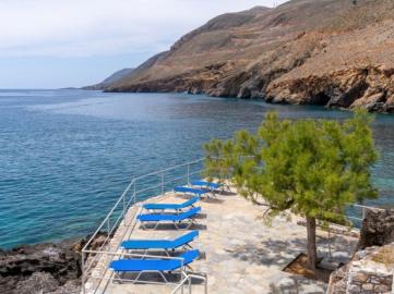 xenia hotel sfakia crete, xenia family hotel chora sfakion, sfakia hotels, sfakia where to stay, sea view hotel sfakia, sfakia best hotel to stay, sfakia port ferries to loutro 