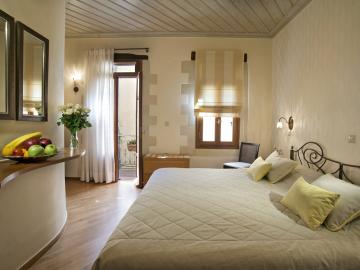 Double Room with Balcony, Ionas Boutique Hotel chania, Ionas Historic Hotel chania crete, Small hotel chania old town