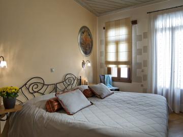 standard double room, Ionas Boutique Hotel chania, Ionas Historic Hotel chania crete, Small hotel chania old town